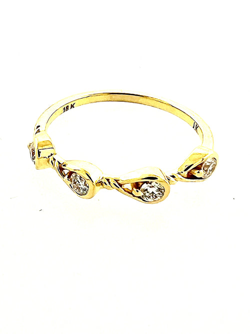 Affinity 18kt Yellow Gold Diamond Band Ring
