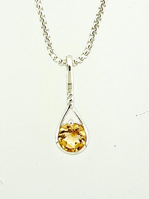 Affinity Sterling Silver 6mm Citrine Pendant with Chain