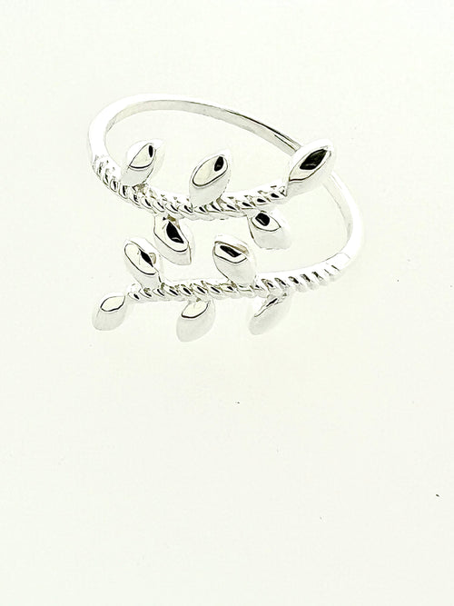 Sterling Silver Leaf Ring