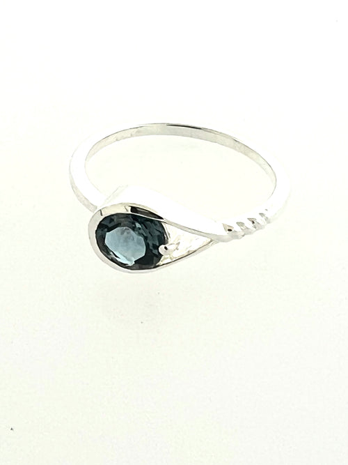 Affinity Sterling Silver 6mm London Blue Topaz Ring