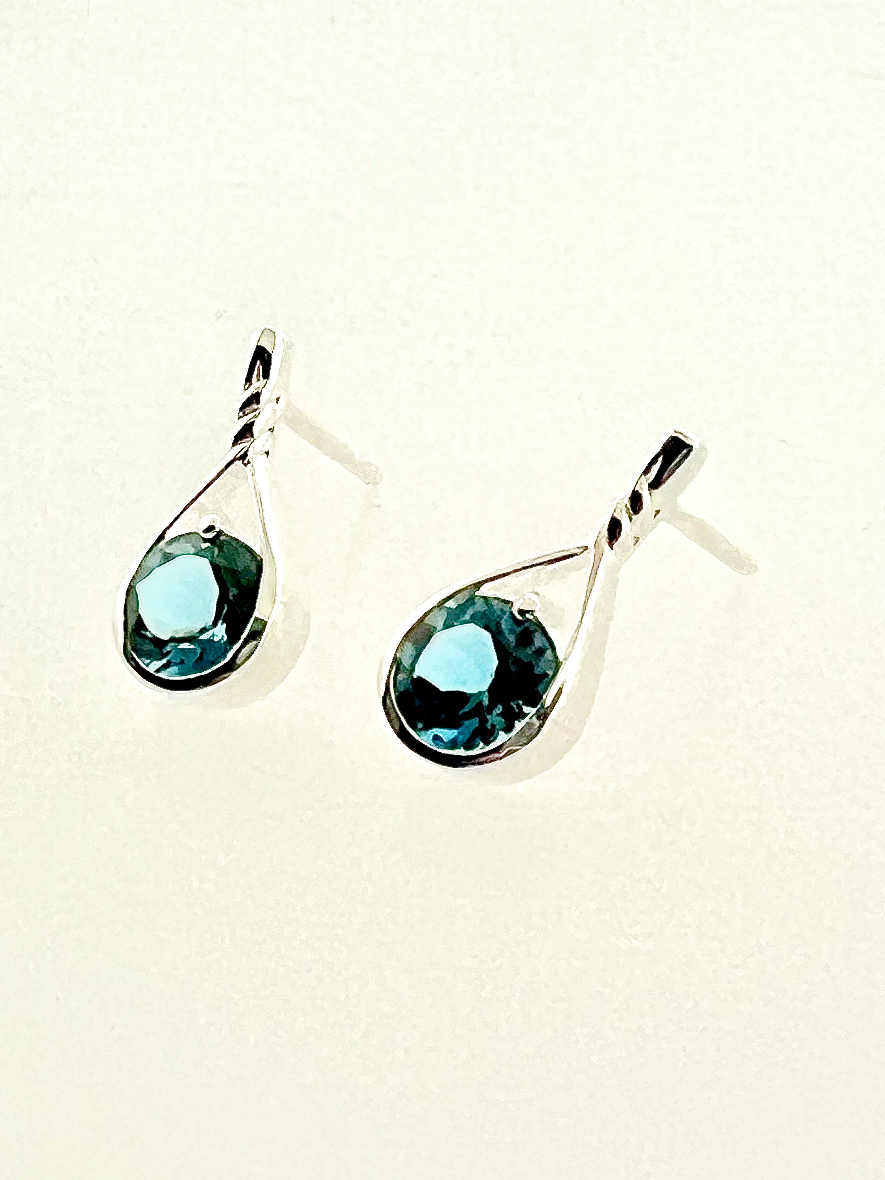 Affinity Sterling Silver 6mm London Blue Topaz Earrings – Joseph Karcher
